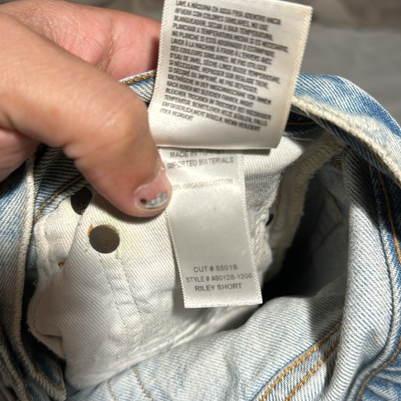 Agolde Riley denim short - Picture 7 of 8